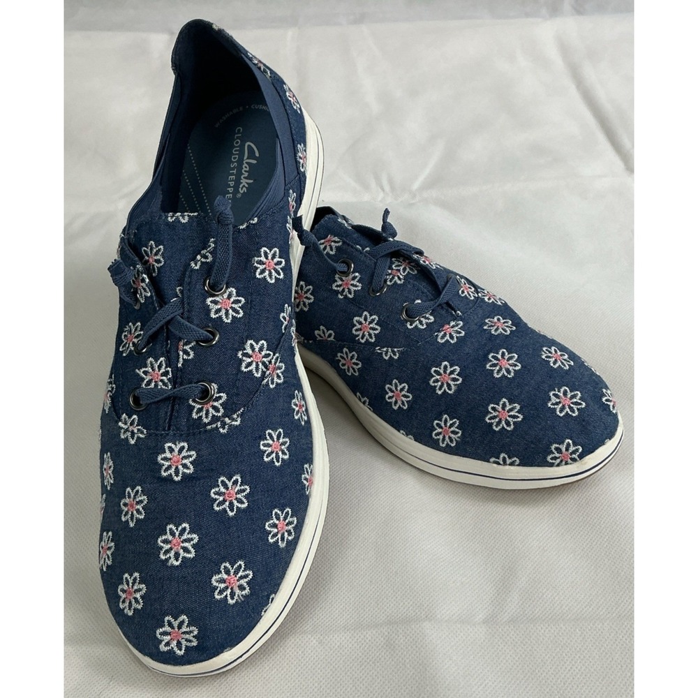 Clarks Cloudsteppers Women's Size 12W Blue Denim Breeze Ave Floral Sneakers